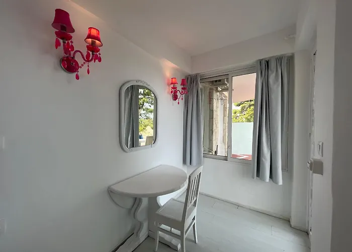 Apartament Searise & *