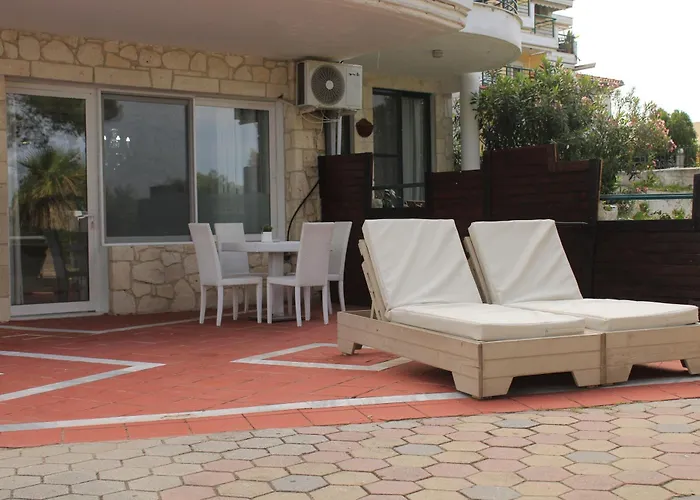 Apartament Searise & *