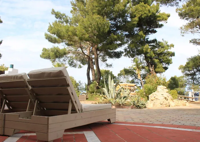 Apartament Searise & *