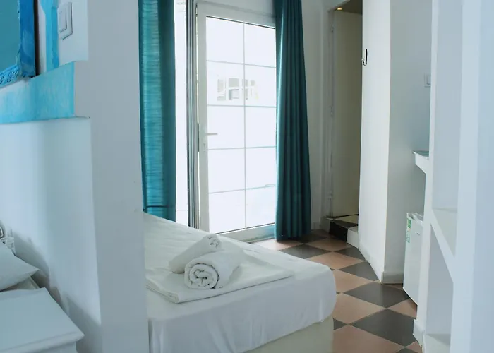 Searise & * Kallithea (Chalkidiki)