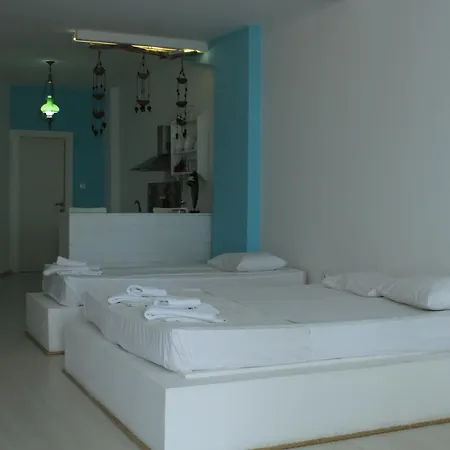 Amelia Apartment